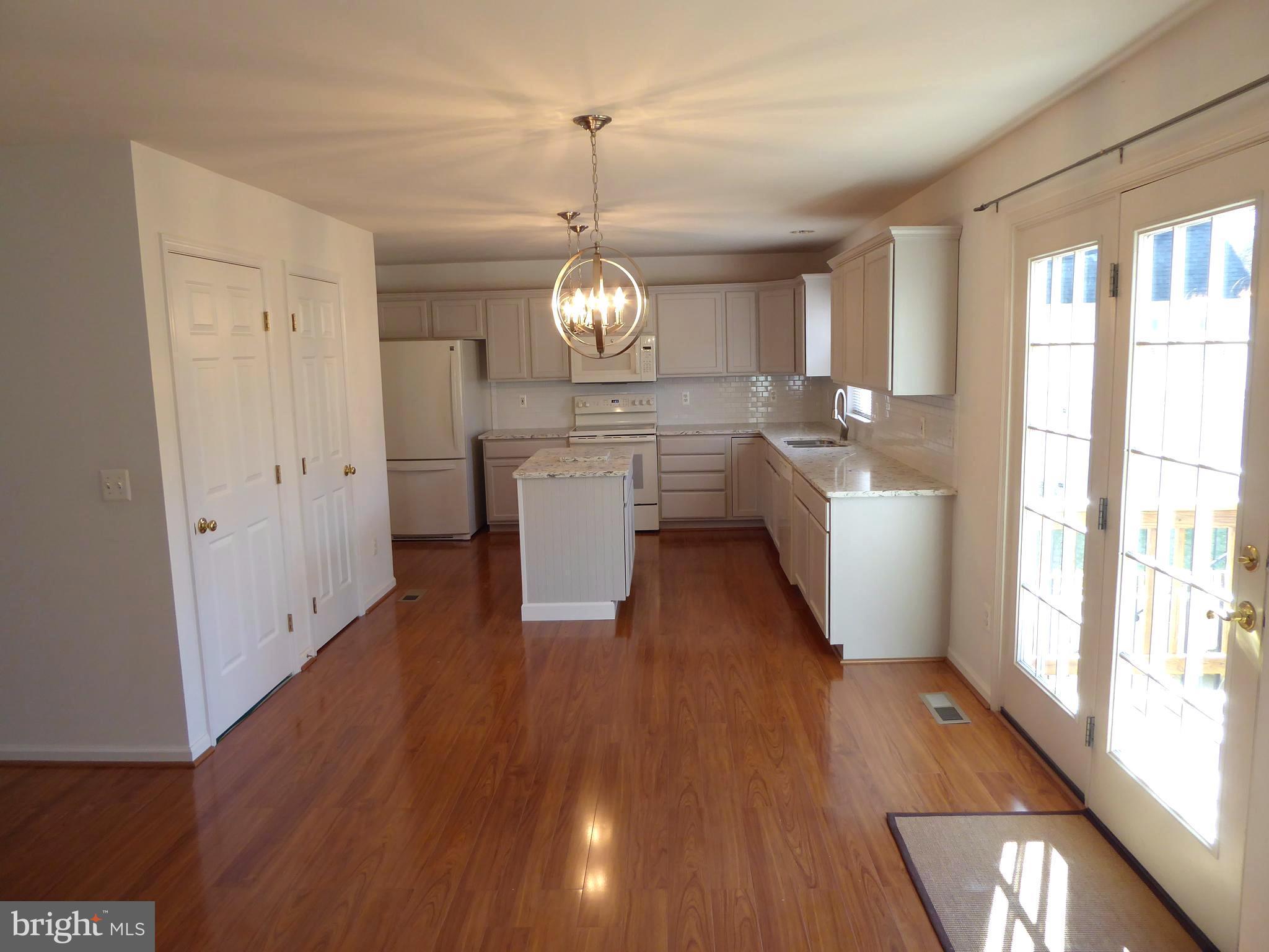 RIDGES OF WARRENTON - Residential