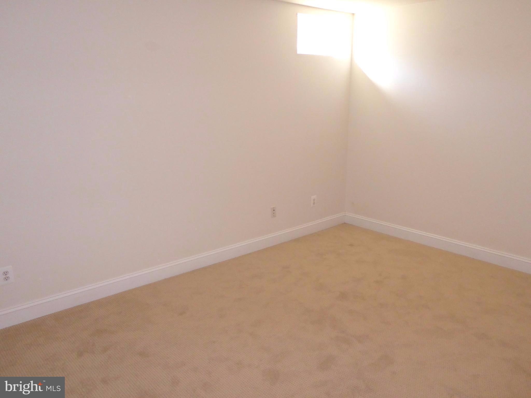 RIDGES OF WARRENTON - Residential