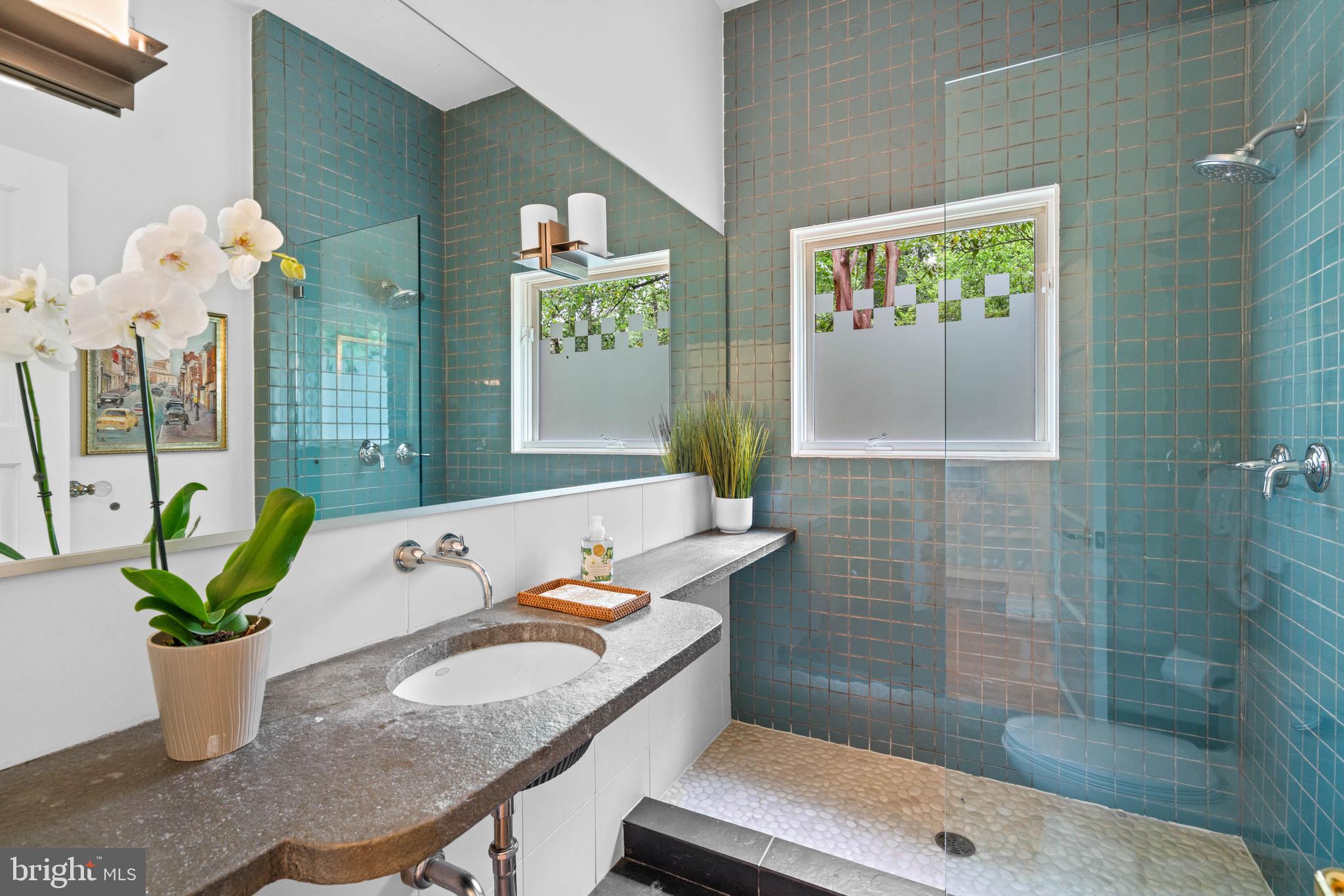 FOREST HILLS - Residential