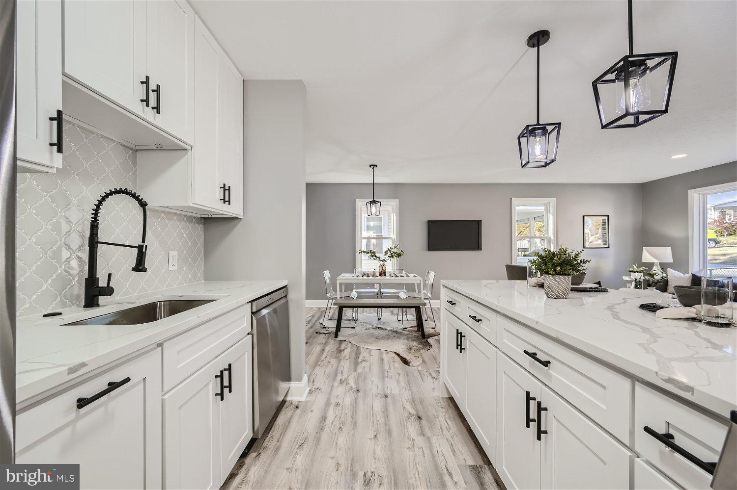 FERNDALE - Residential