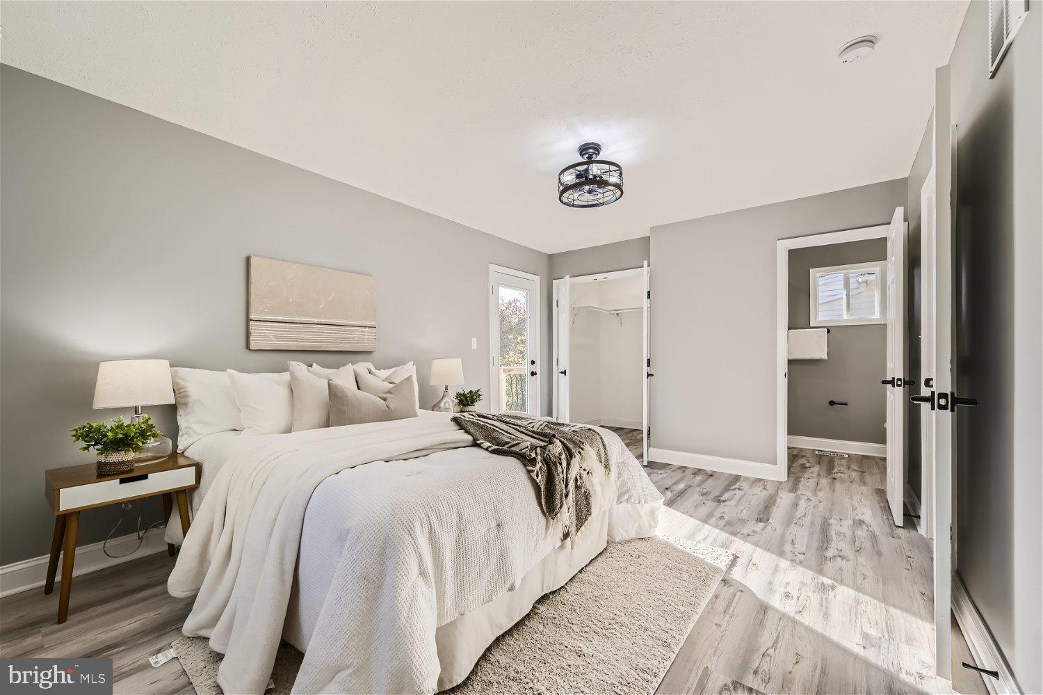 FERNDALE - Residential