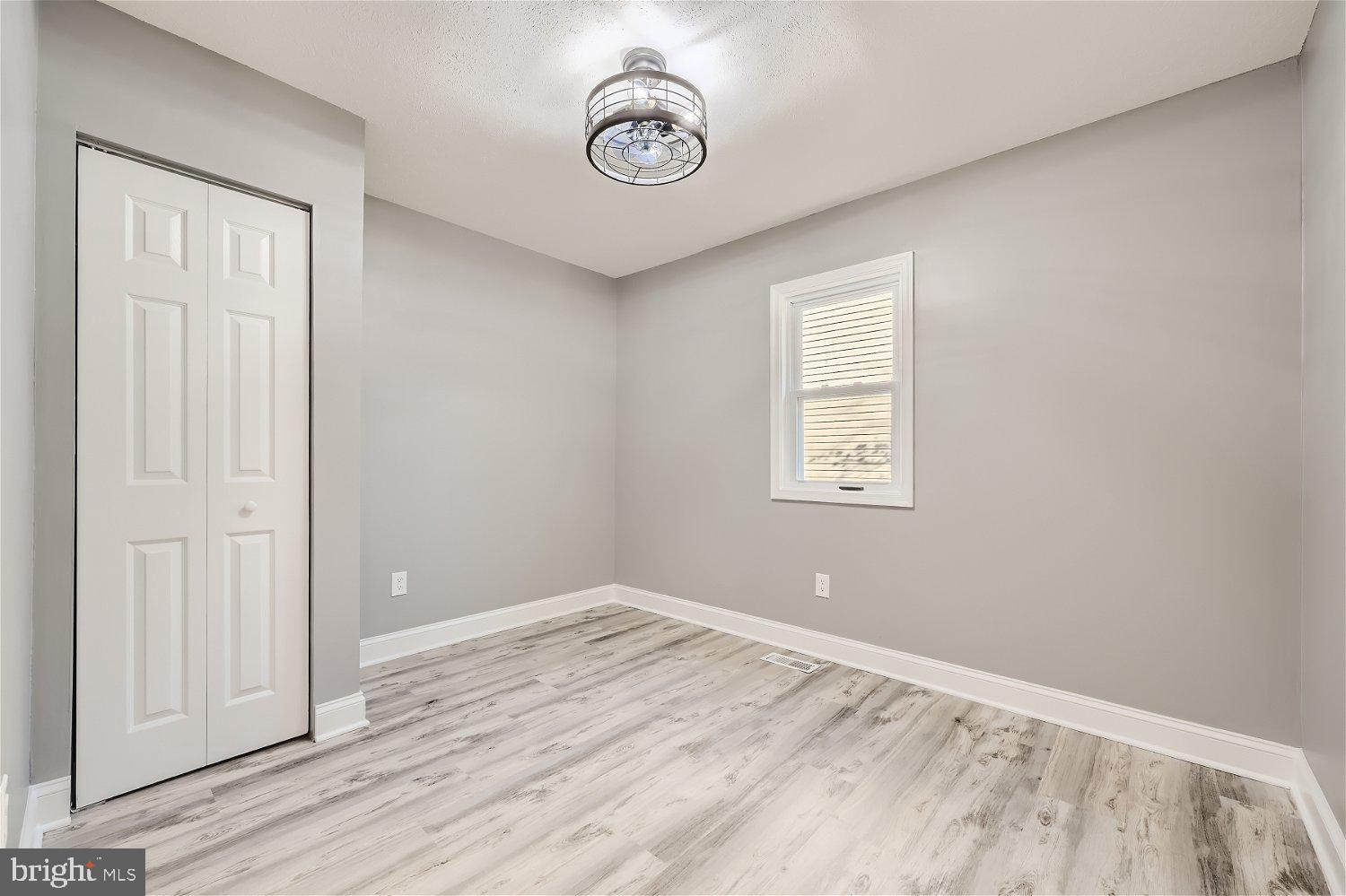 FERNDALE - Residential