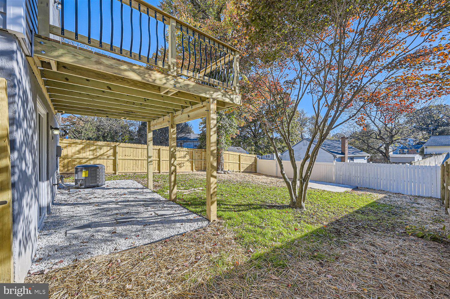 FERNDALE - Residential