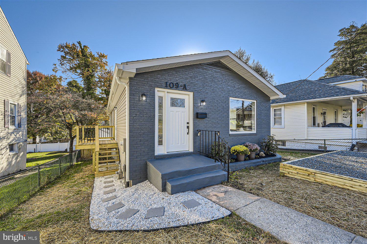 FERNDALE - Residential