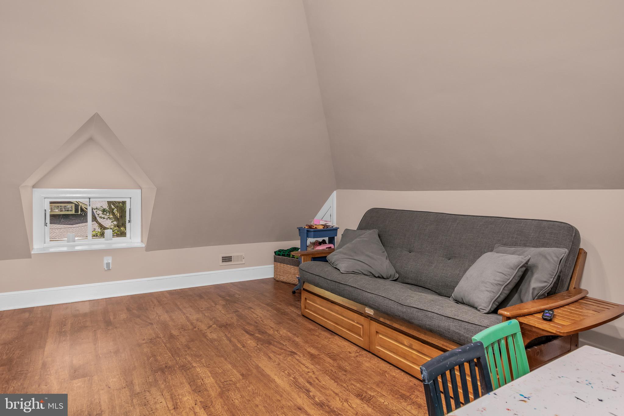 HISTORIC DISTRICT EASTON - Residential