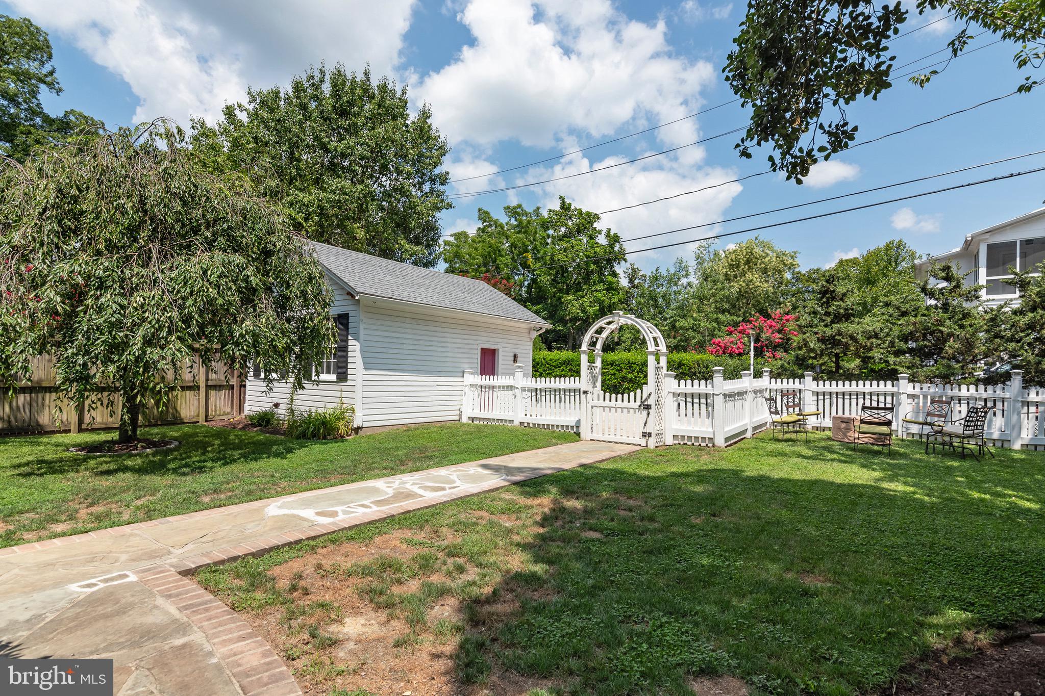 HISTORIC DISTRICT EASTON - Residential