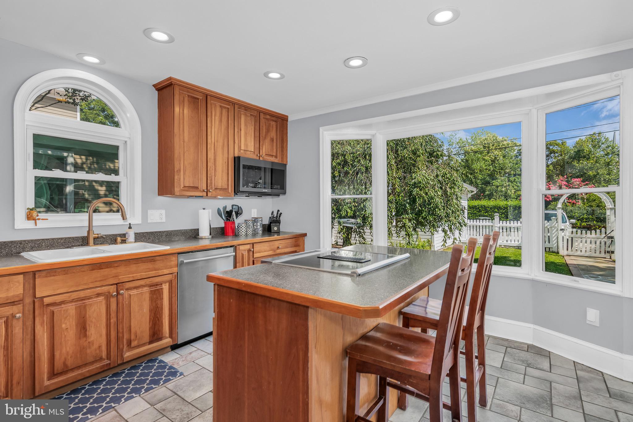 HISTORIC DISTRICT EASTON - Residential