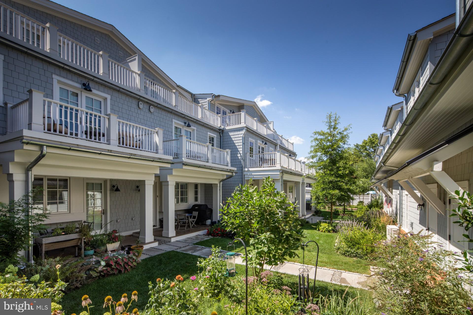 EASTPORT - Residential