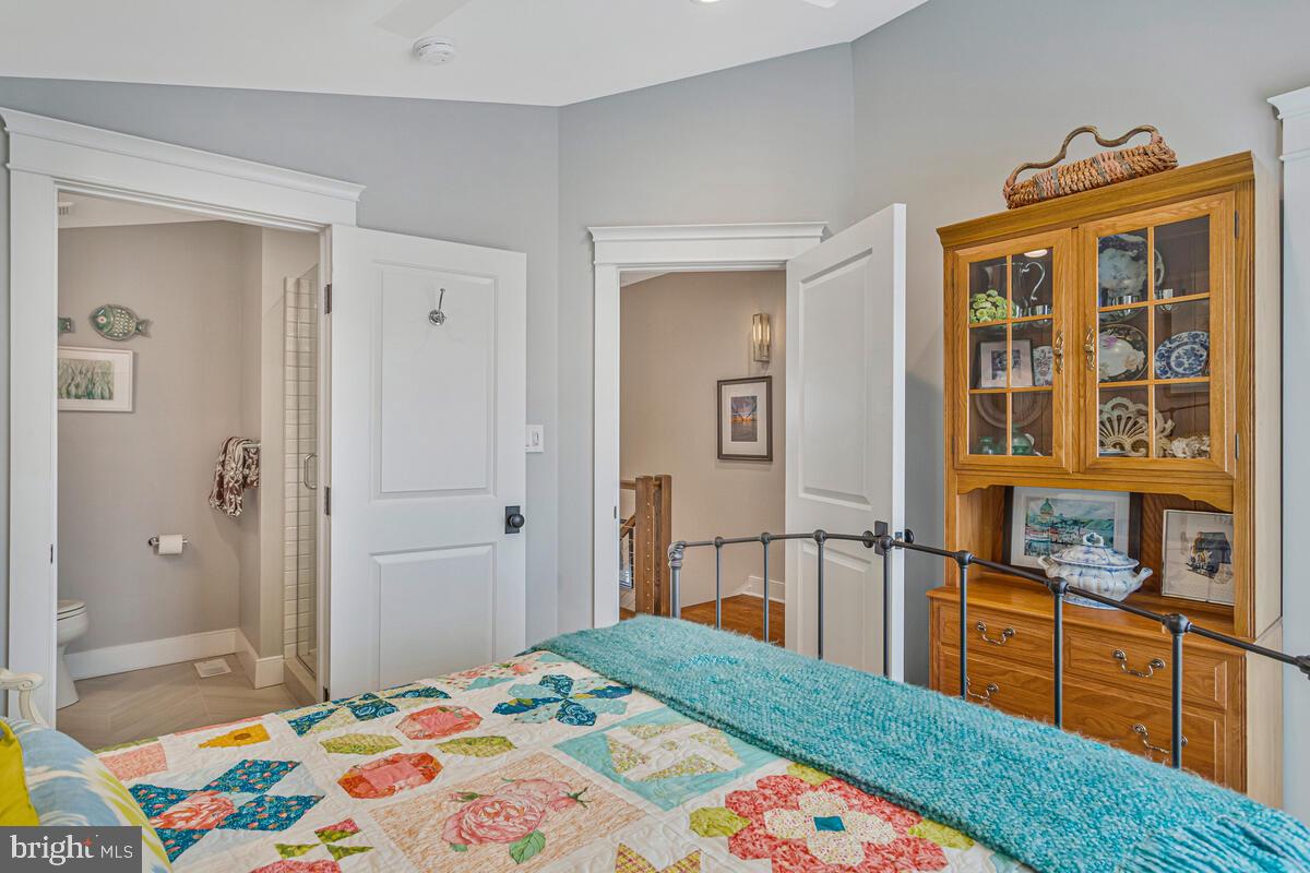 EASTPORT - Residential