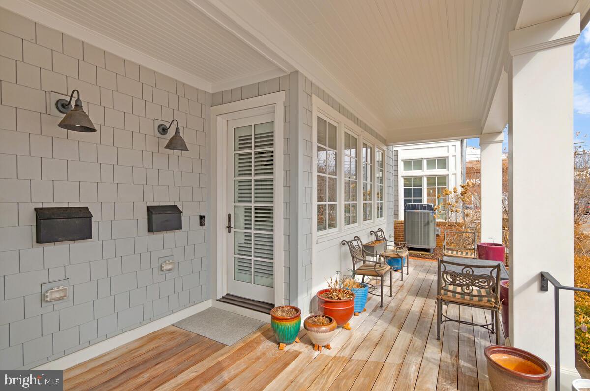 EASTPORT - Residential