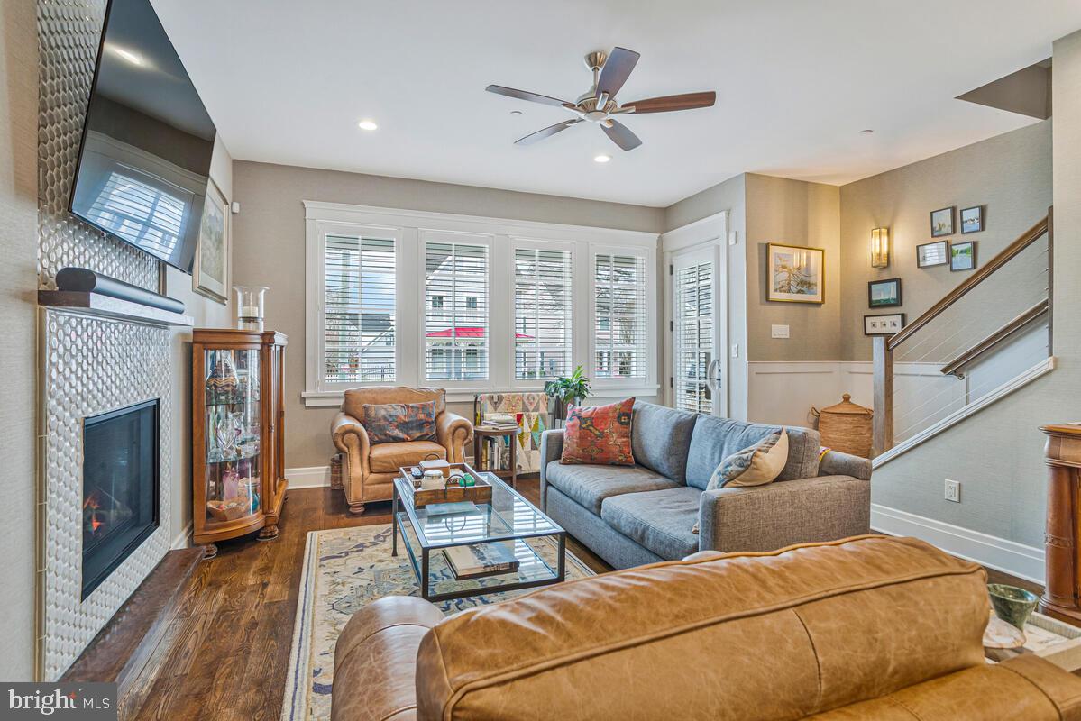 EASTPORT - Residential