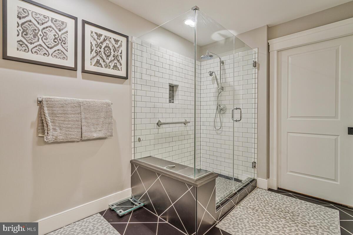 EASTPORT - Residential