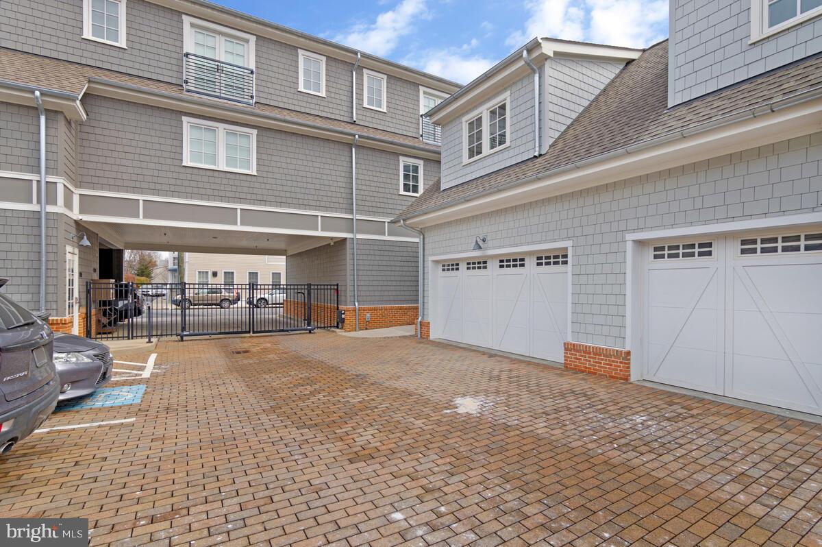 EASTPORT - Residential