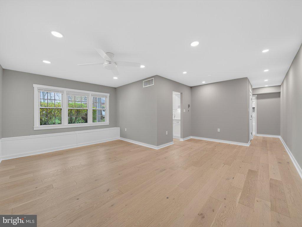 9489 FAIRFAX BOULEVARD 101