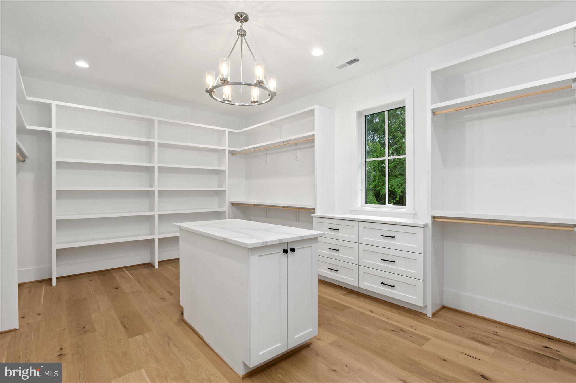 CHESTERBROOK GARDENS - Residential