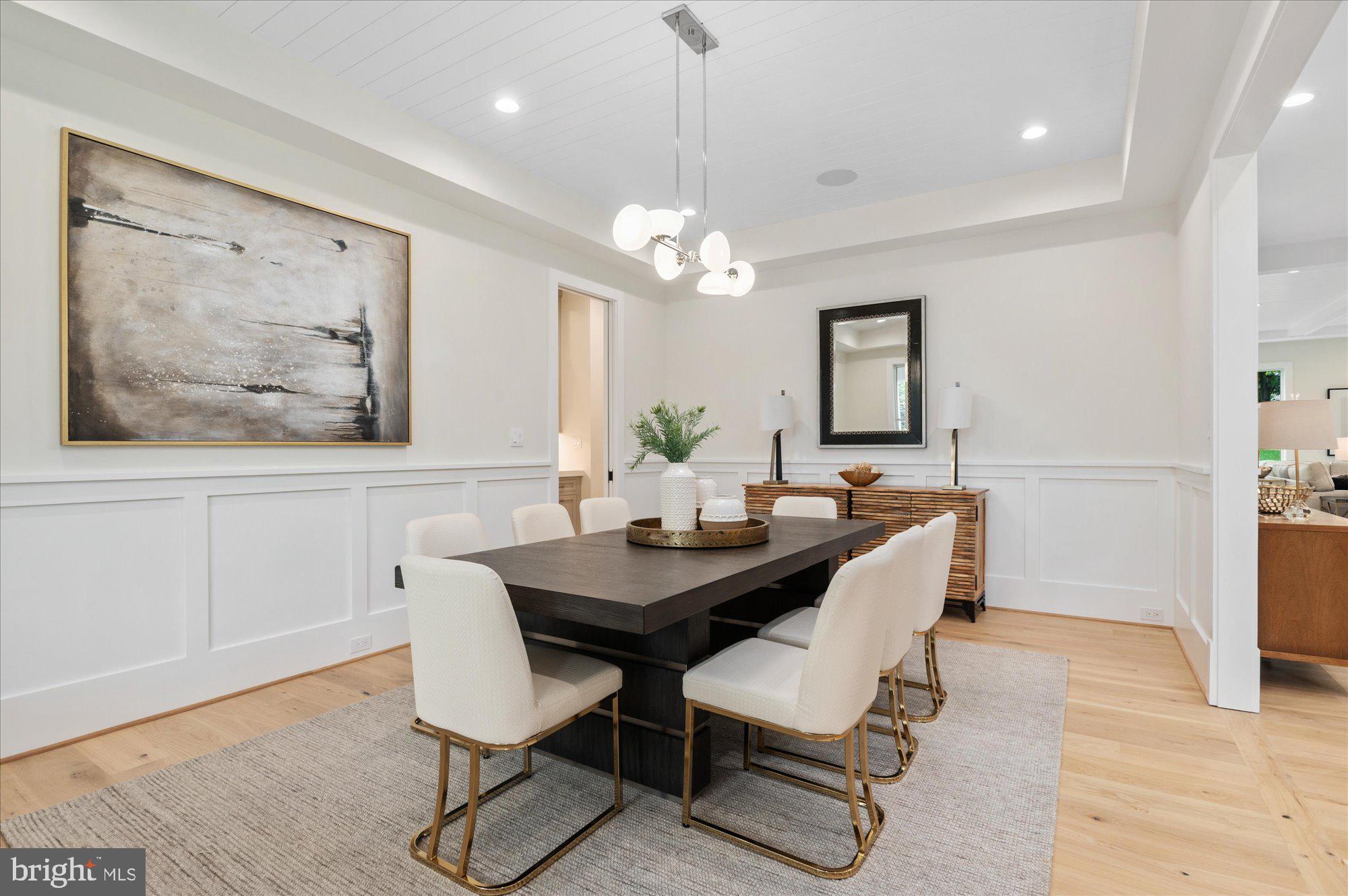 CHESTERBROOK GARDENS - Residential