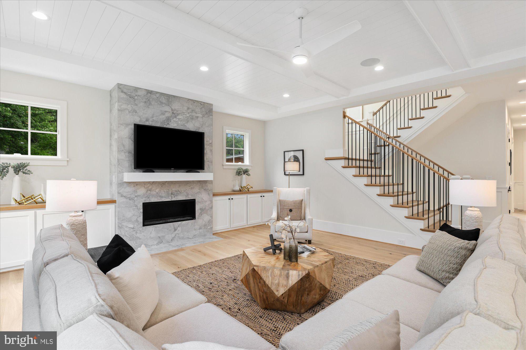 CHESTERBROOK GARDENS - Residential