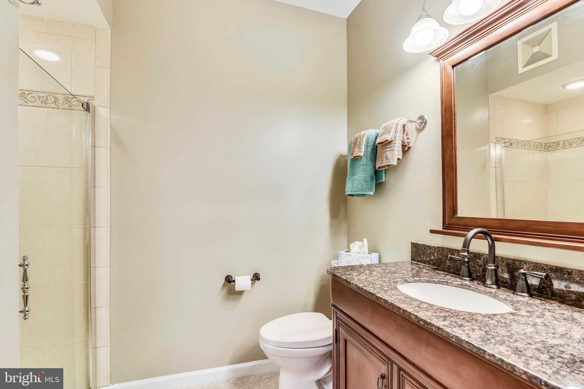 STRATFORD - Residential