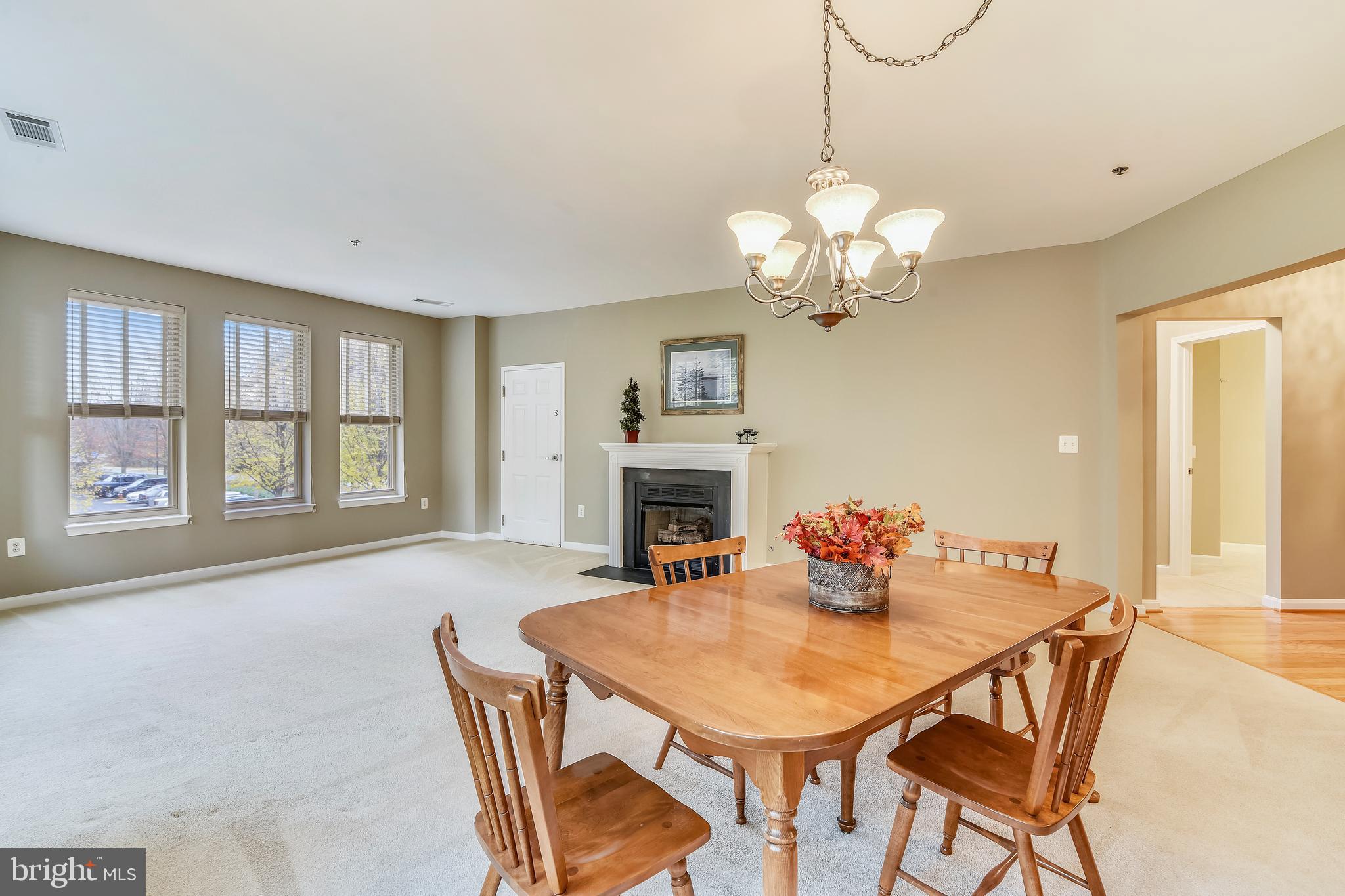 STRATFORD - Residential