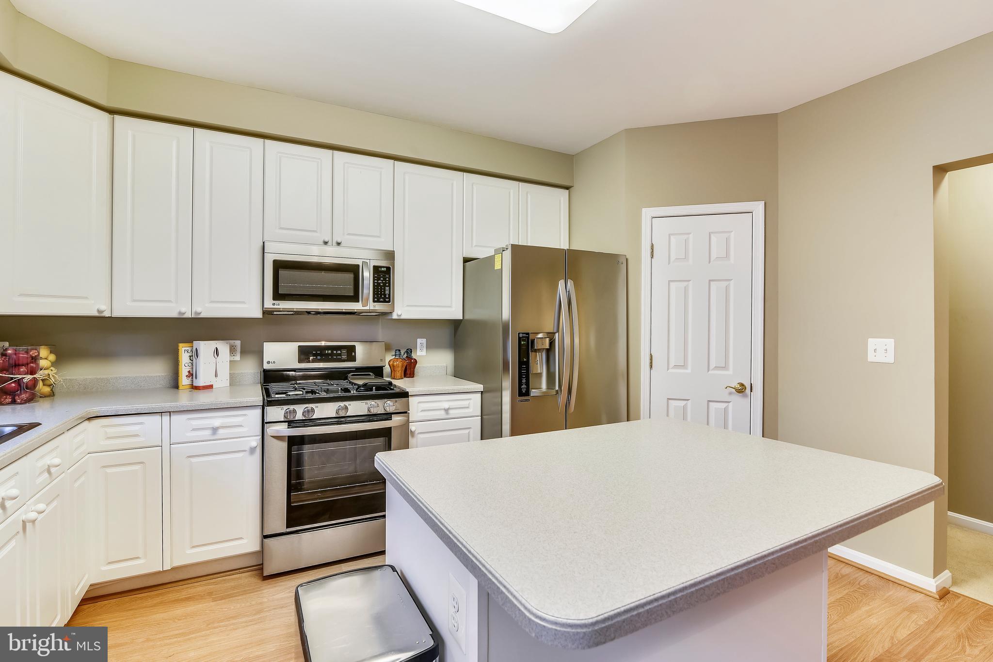 STRATFORD - Residential