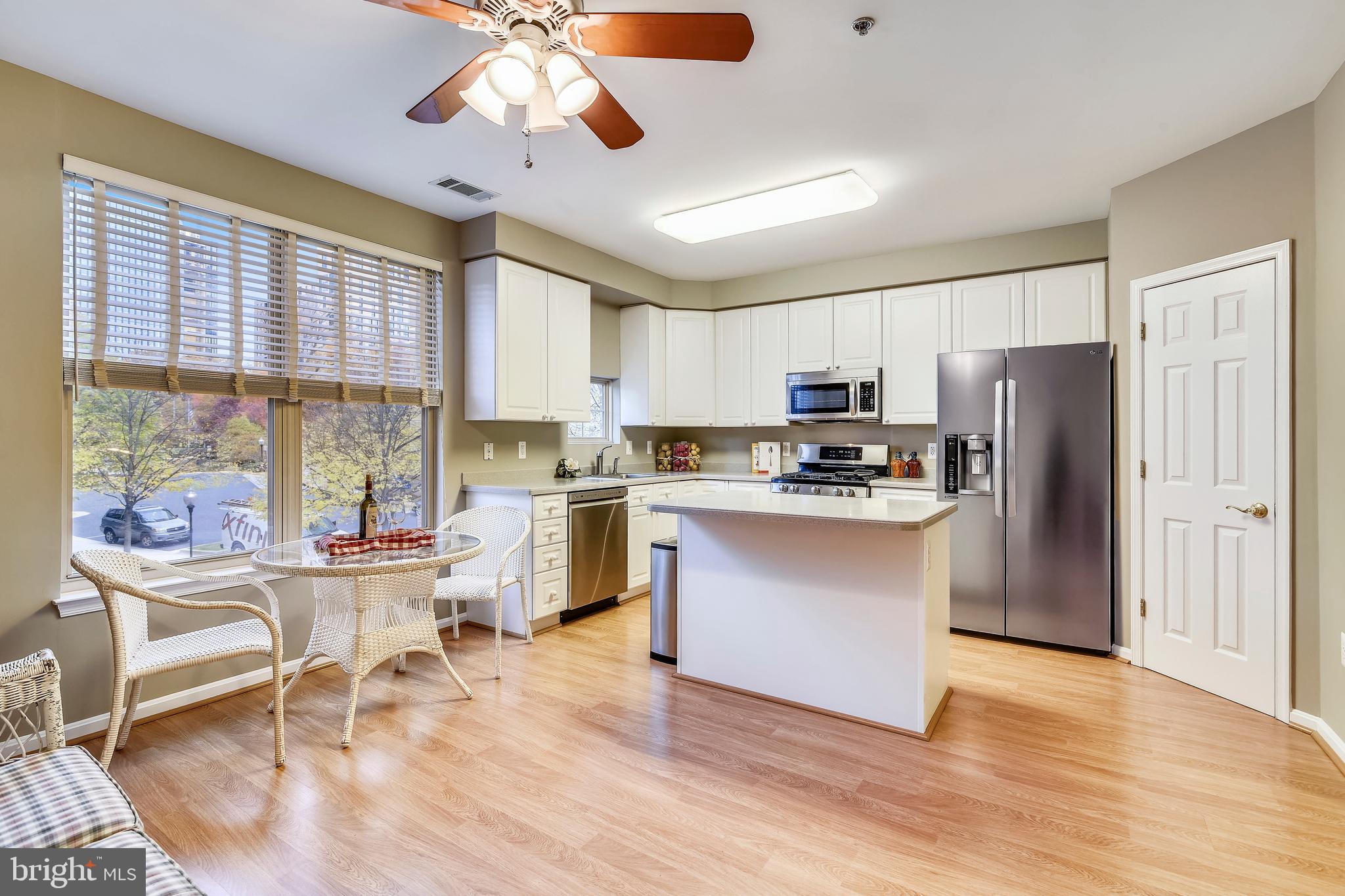 STRATFORD - Residential