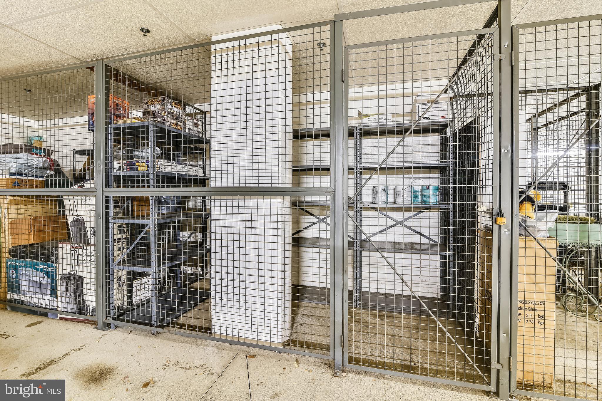 STRATFORD - Residential