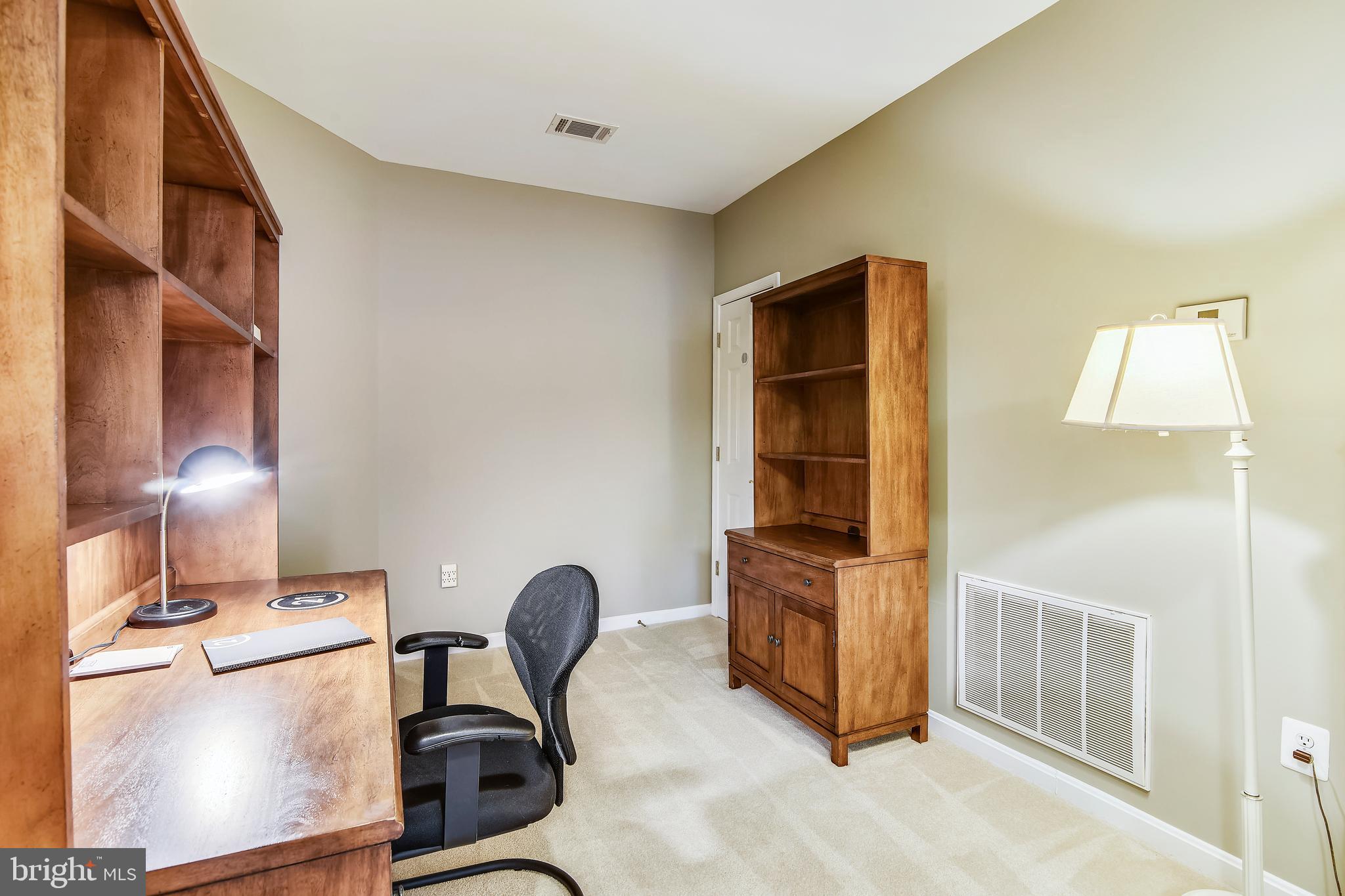 STRATFORD - Residential