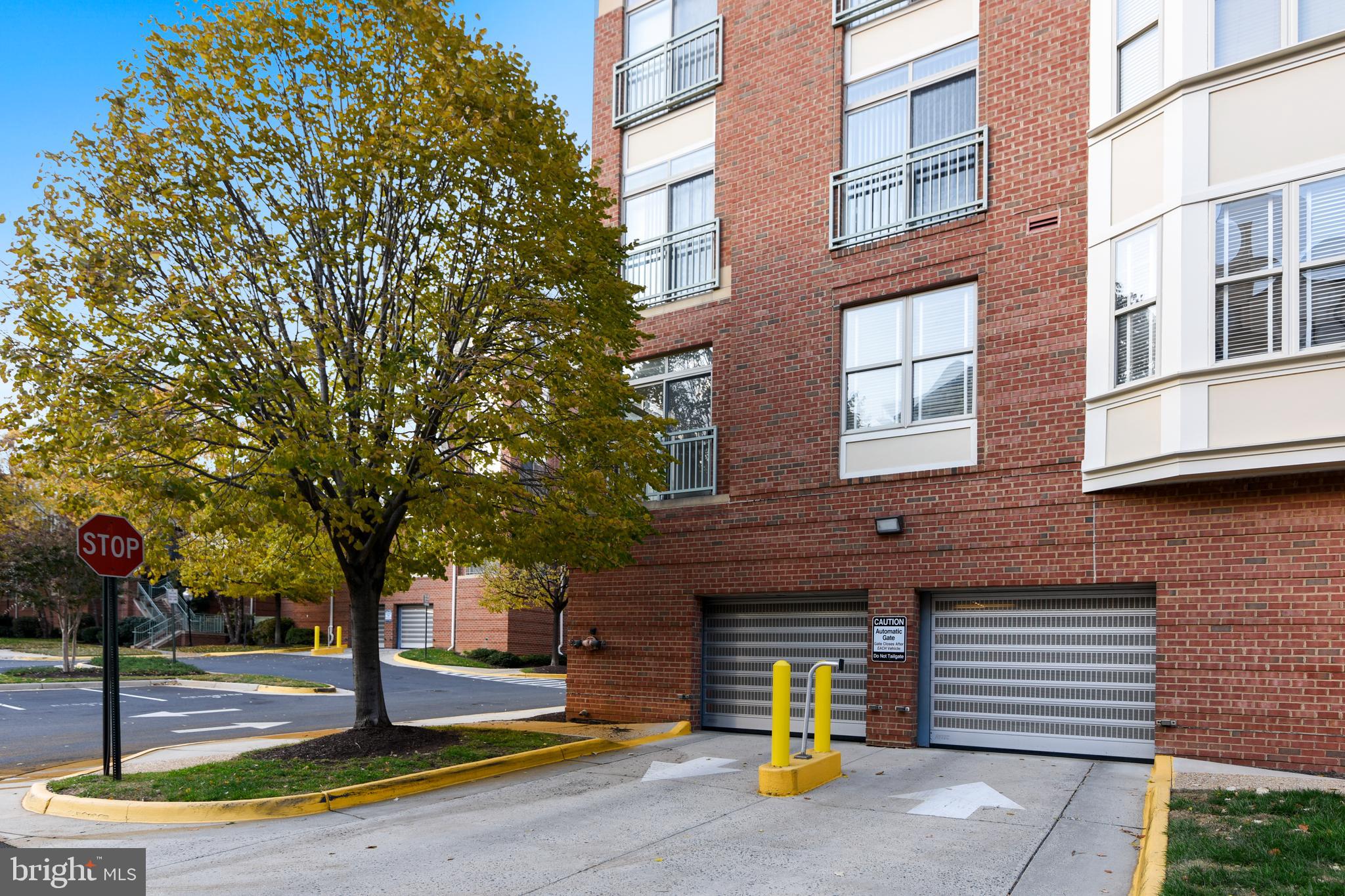 STRATFORD - Residential