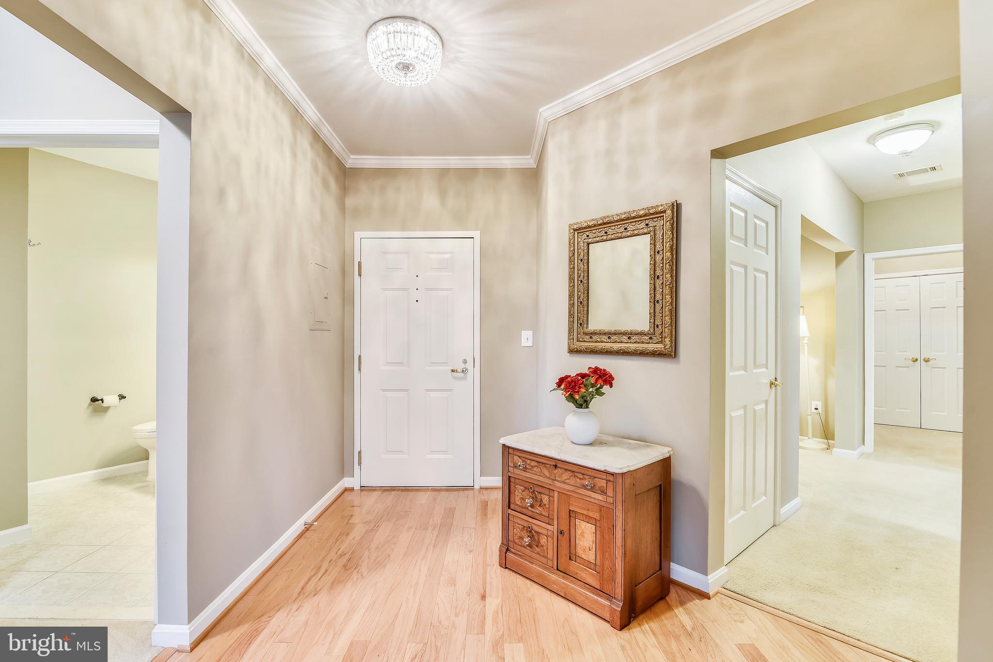 STRATFORD - Residential