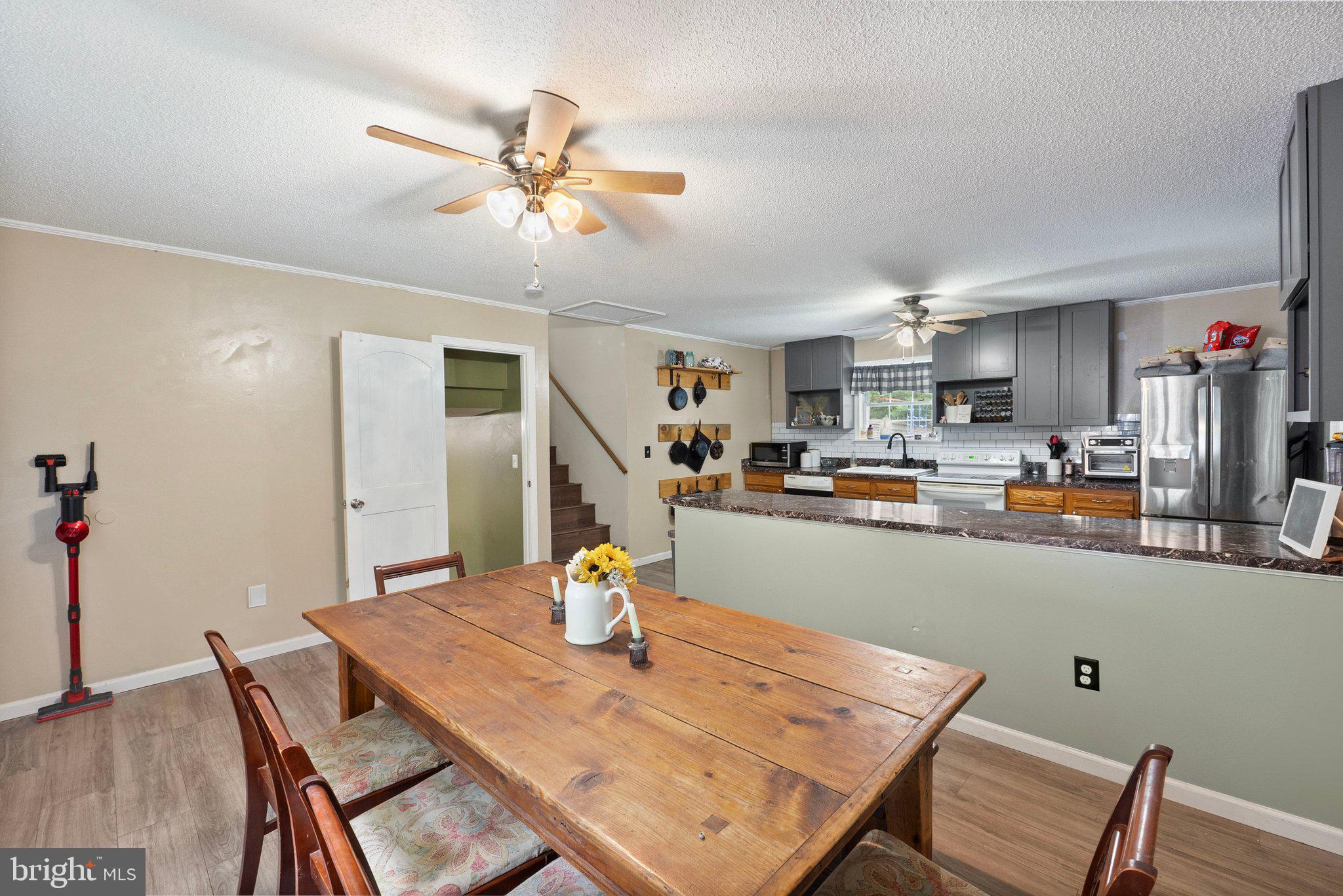 SHAWNEELAND - Residential