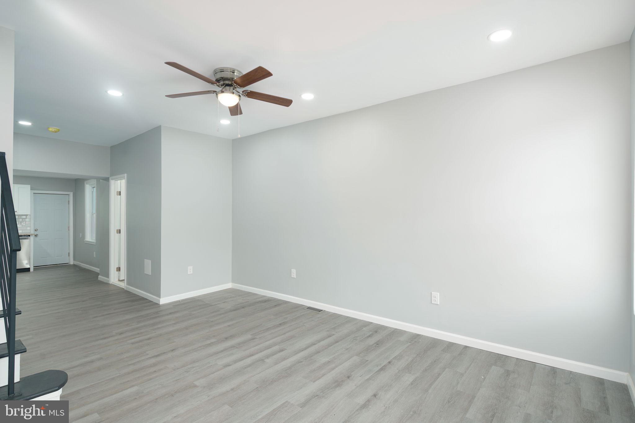 PORT RICHMOND - Residential