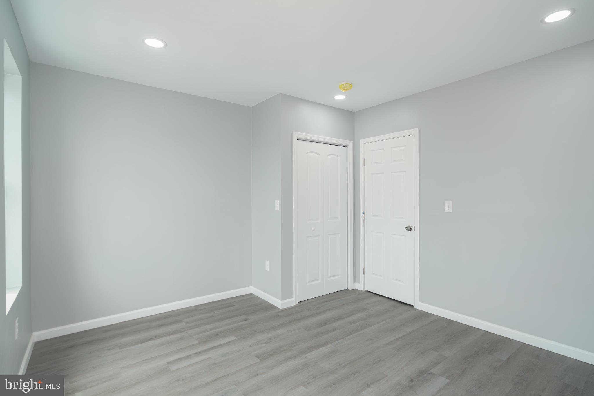 PORT RICHMOND - Residential