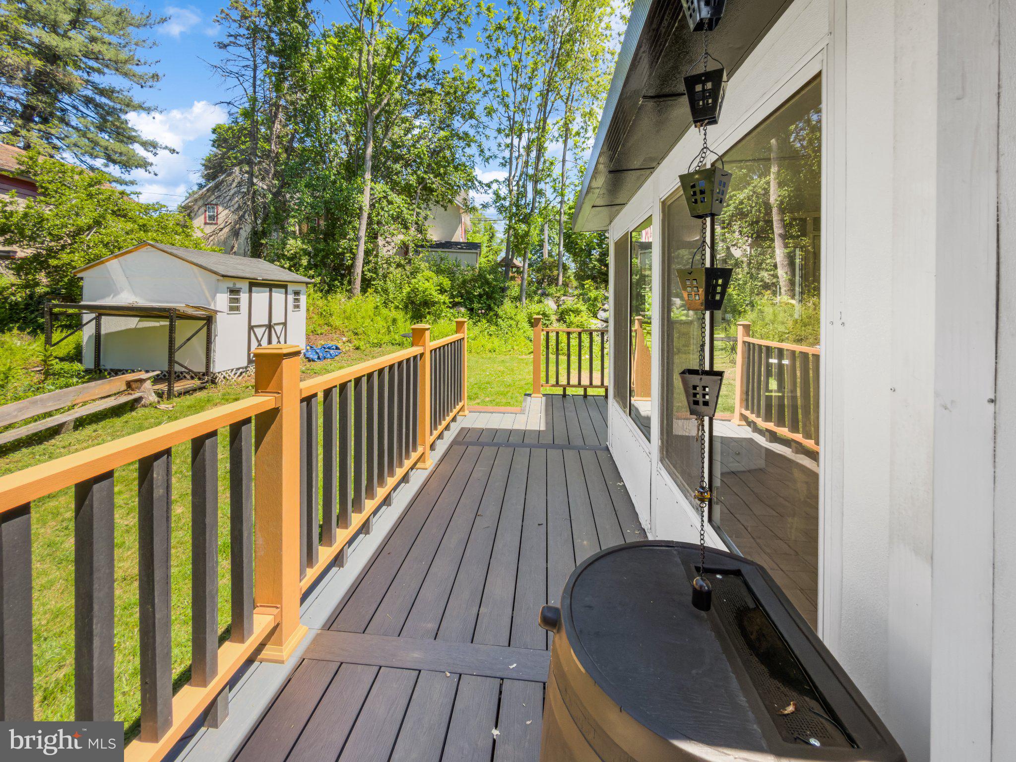 YORKTOWN - Residential