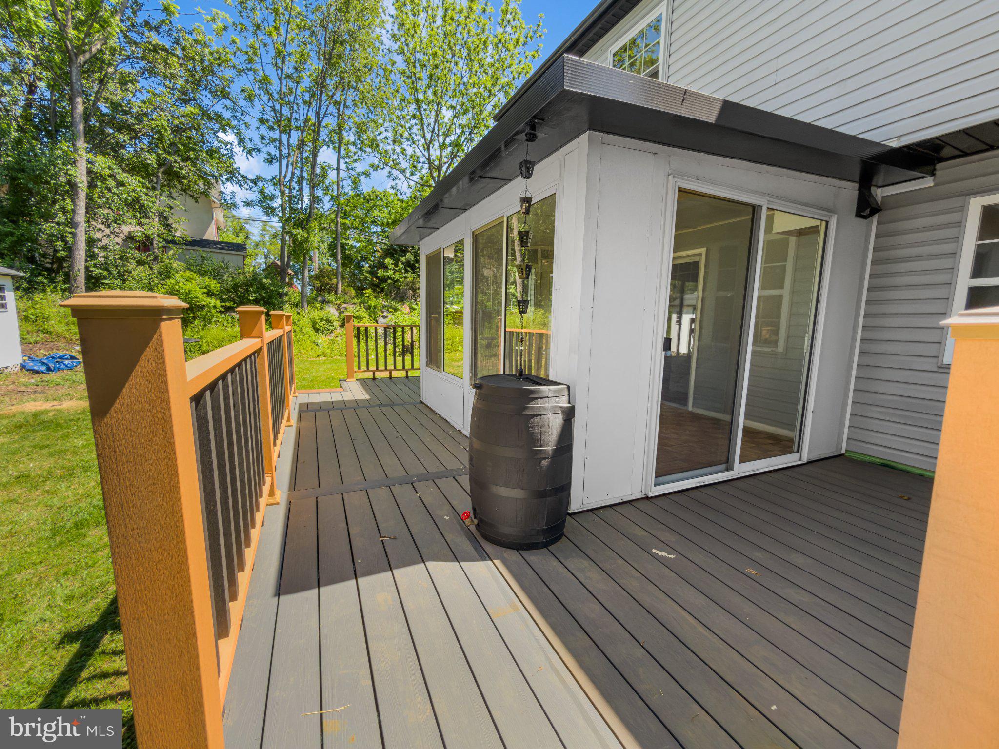 YORKTOWN - Residential