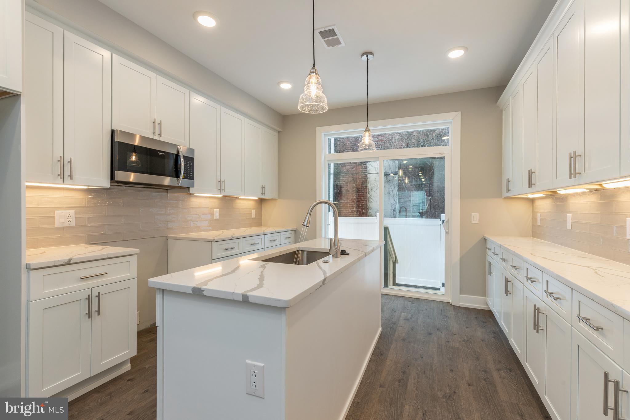 WEST KENSINGTON - Residential Lease