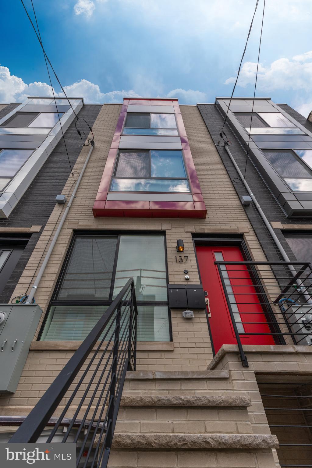 WEST KENSINGTON - Residential Lease