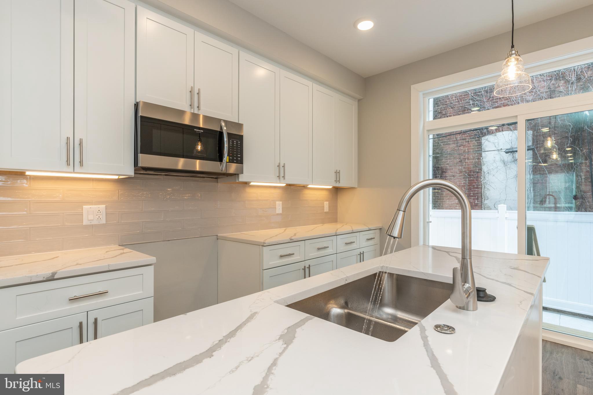 WEST KENSINGTON - Residential Lease