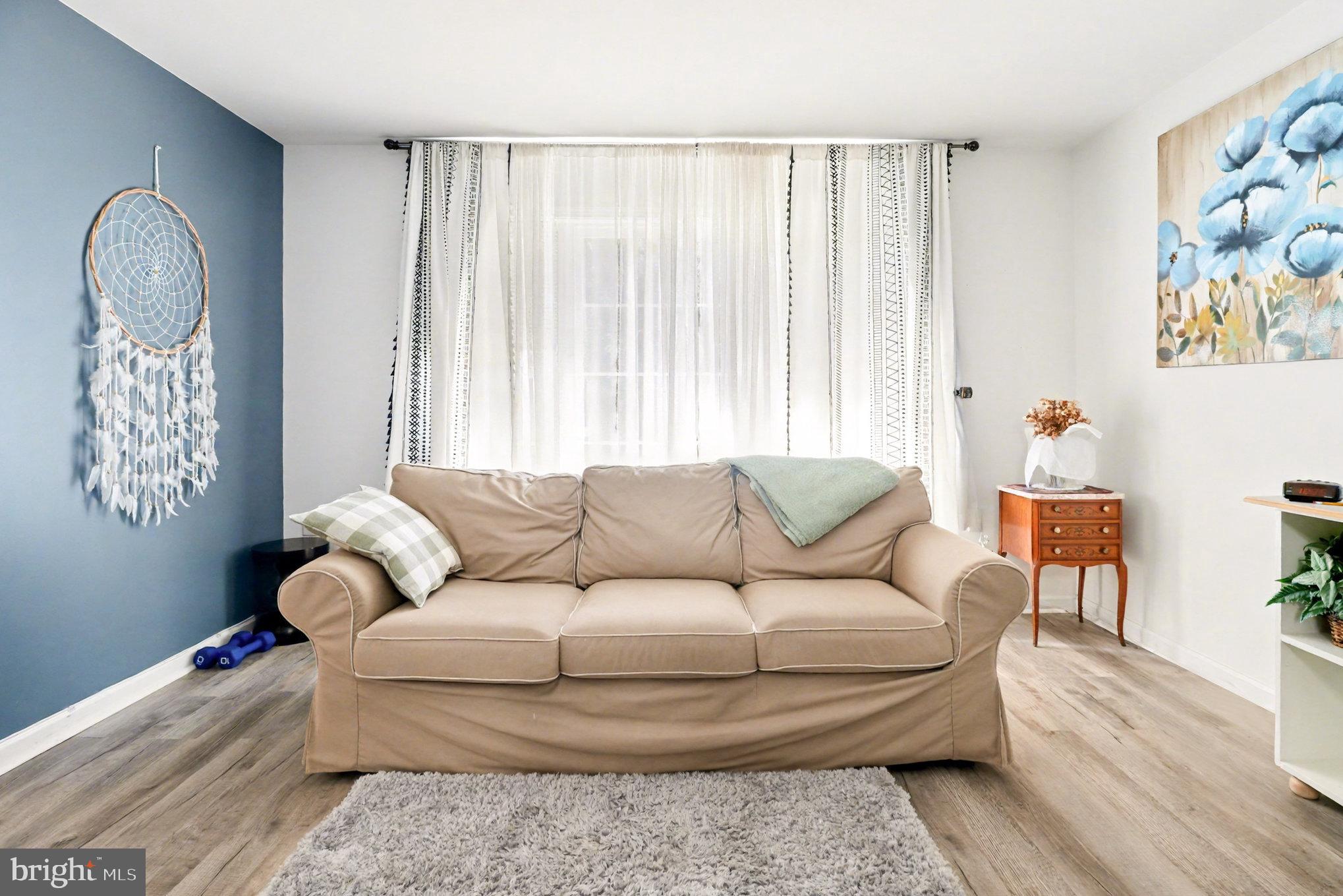 NEW MARKET EAST - Residential