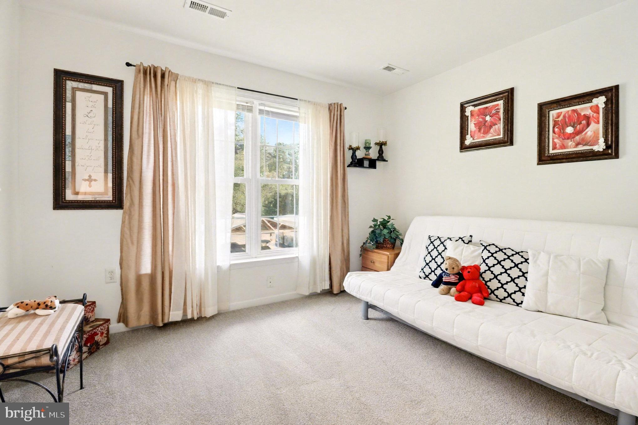 NEW MARKET EAST - Residential