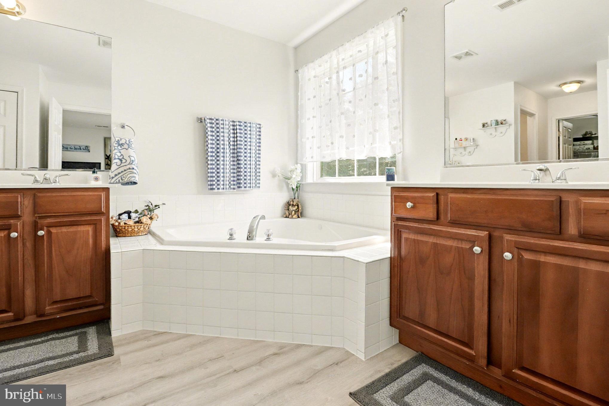 NEW MARKET EAST - Residential