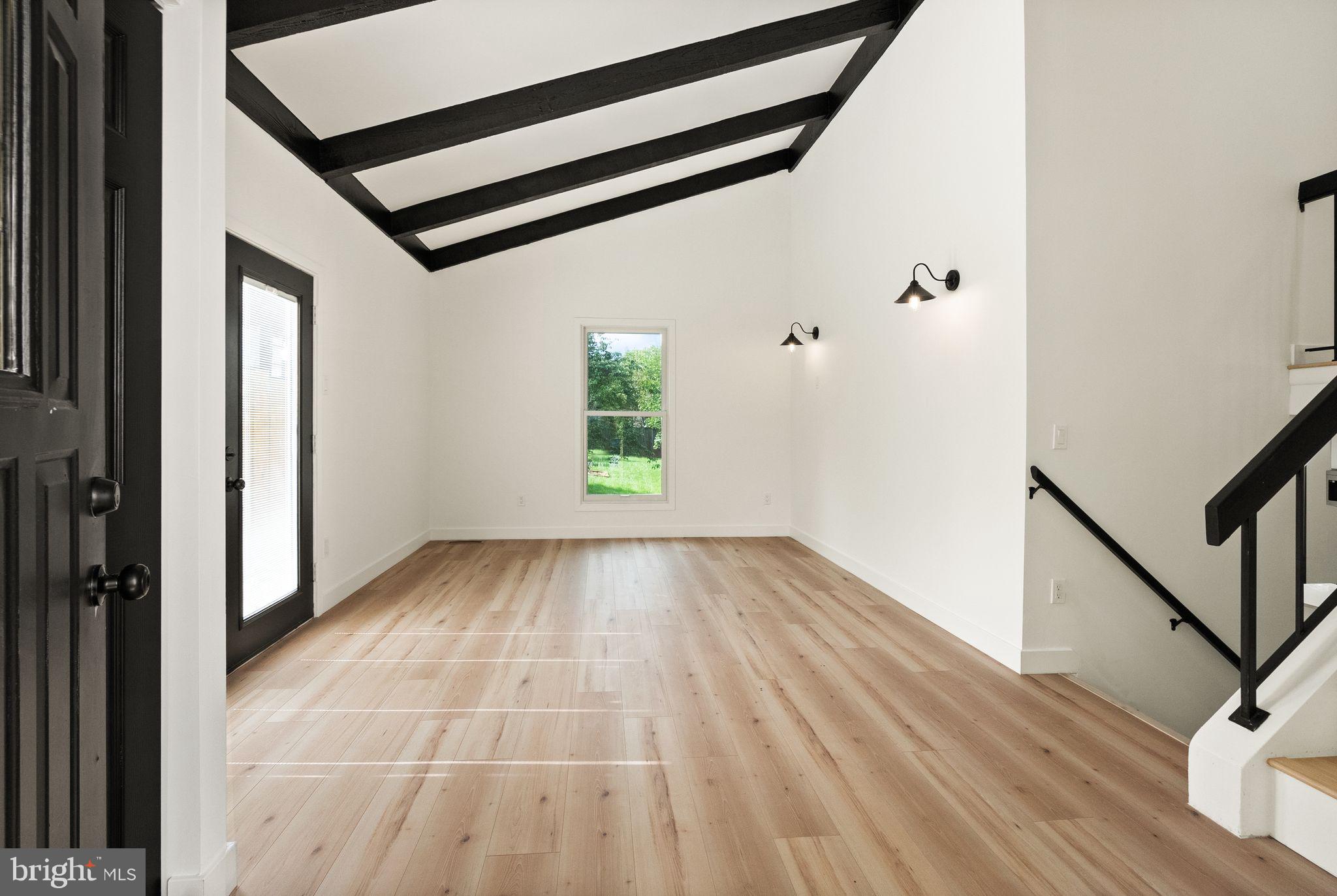 BROOKFIELD - Residential