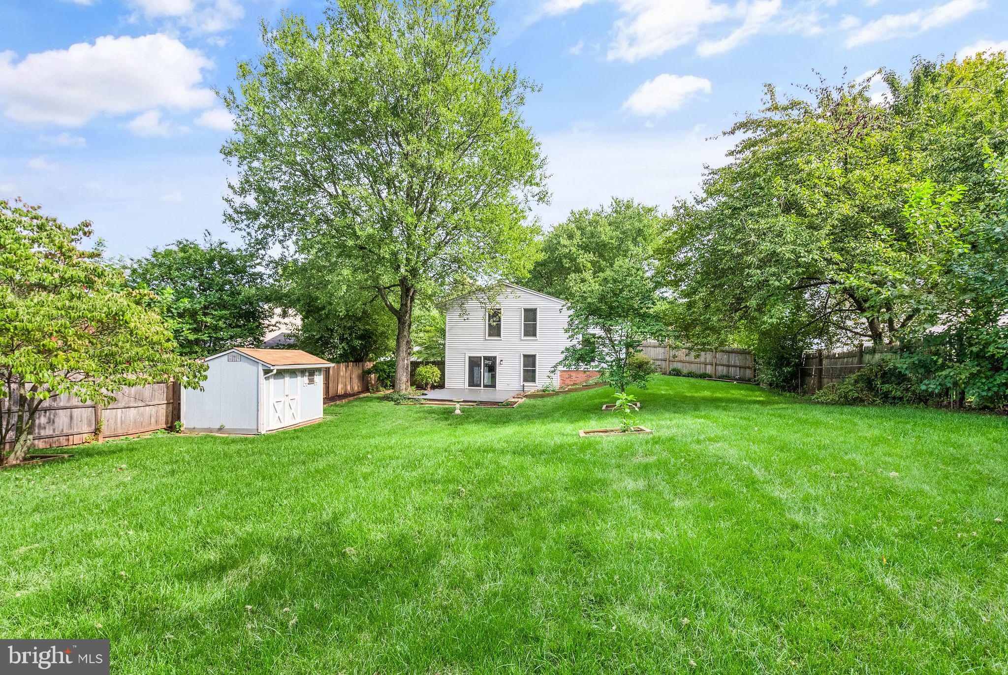 BROOKFIELD - Residential