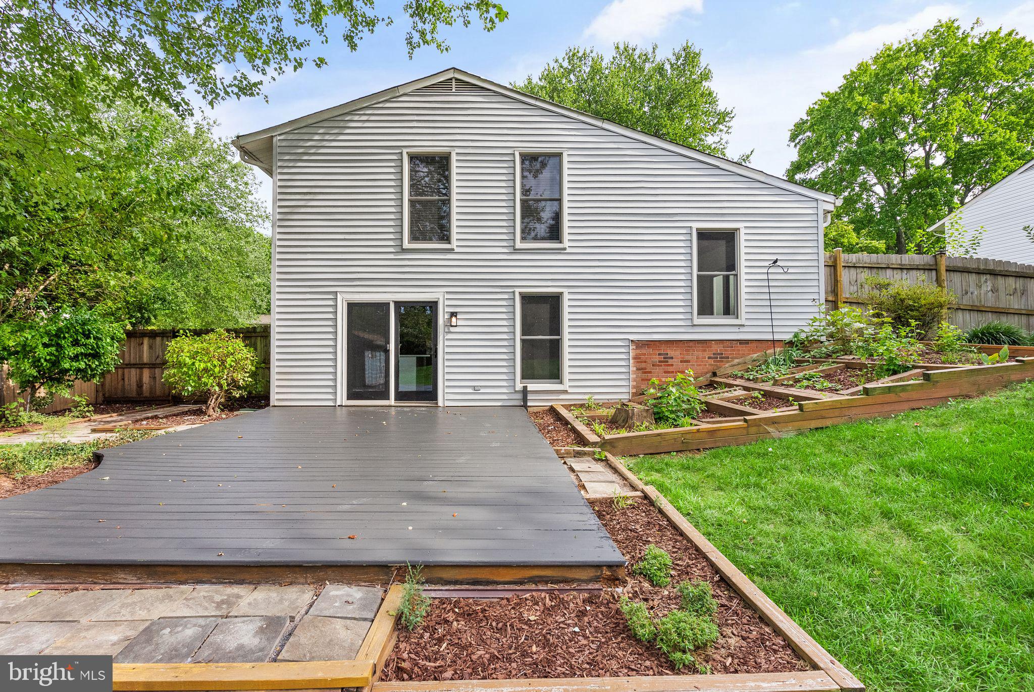 BROOKFIELD - Residential