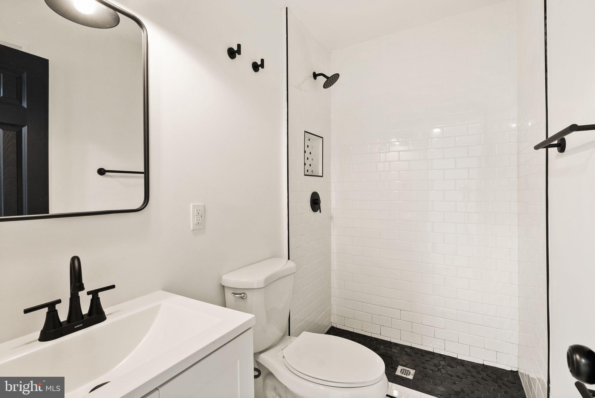 BROOKFIELD - Residential