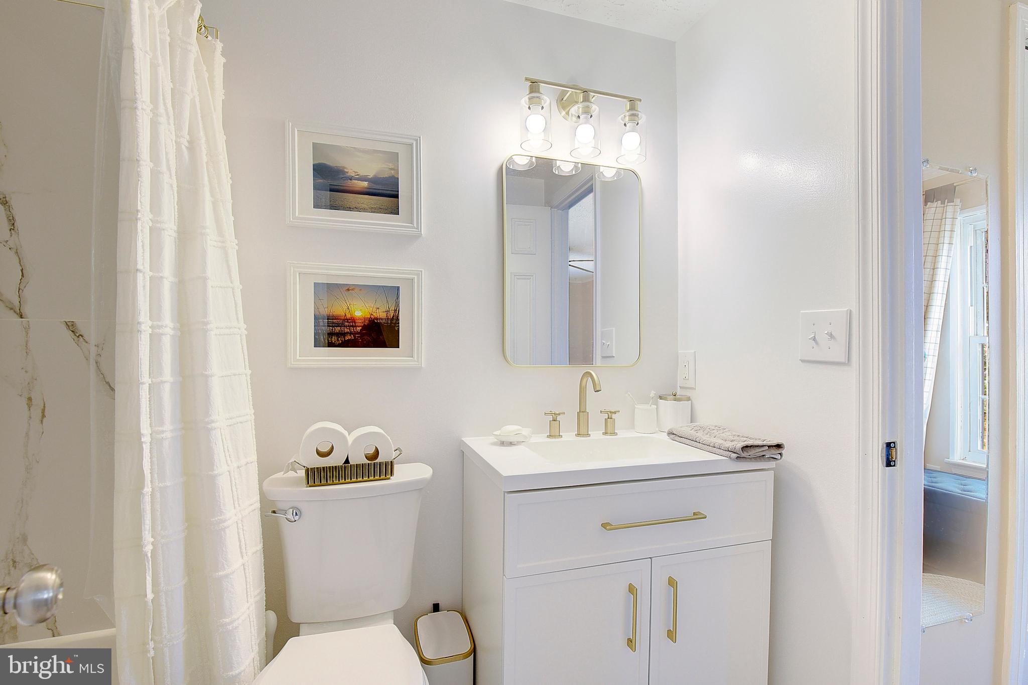 MITCHELLVILLE TOWNHOUSES - Residential