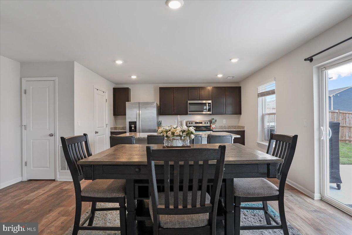 MAGNOLIA SPRINGS - Residential