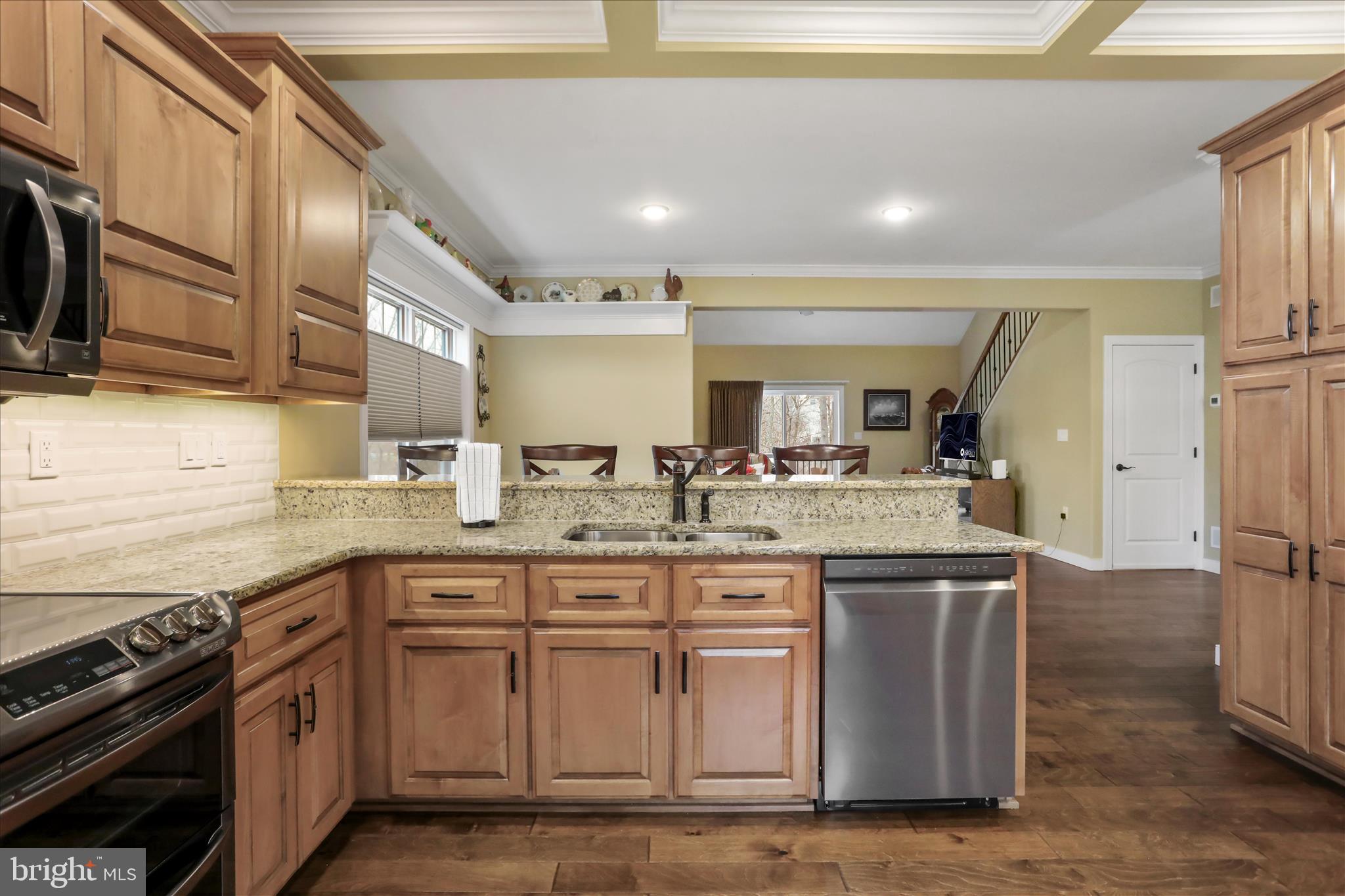 MELROSE MEADOWS III - Residential