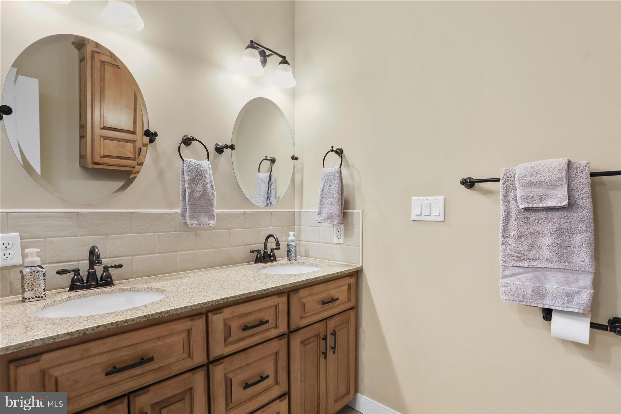 MELROSE MEADOWS III - Residential