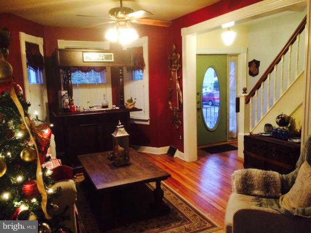 OVERLEA - Residential Lease