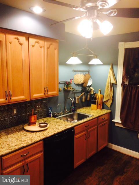 OVERLEA - Residential Lease